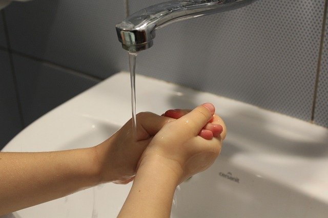 水道水での手洗い